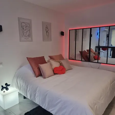 アパート Bulle D'amour Balneo & Terrasse A 5 Min Des Plages アルジェレス・シュル・メール