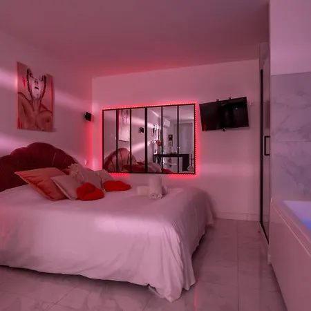 Bulle D'amour Balnèo Spa&terrasse à 5 Min Des Plages Appartement